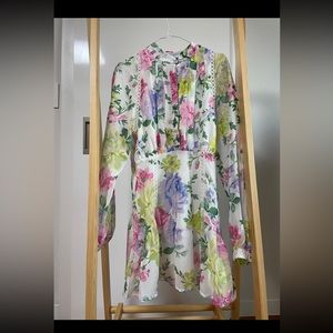 Chicwish Floral Chiffon Dress xs 0 NWOT